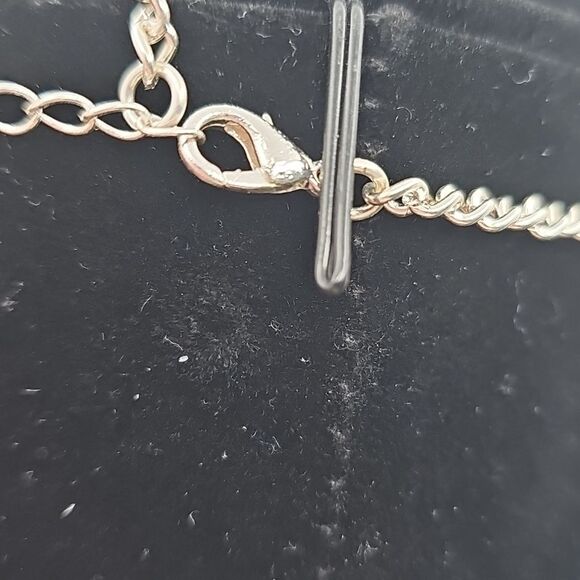 NWT Australian Crystal Necklace and Earrings Silvertone Hardware - Picture 4 of 4